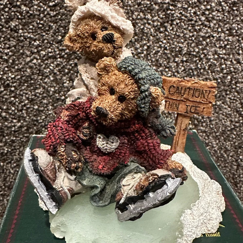 Boyds Bears adorable bear